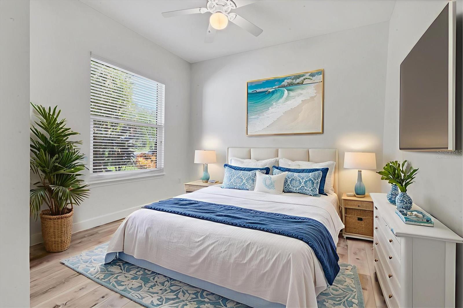 Image 28 of 67 For 9238 13th Avenue Cir Nw