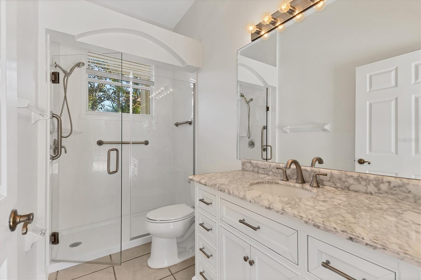 Image 30 of 67 For 9238 13th Avenue Cir Nw