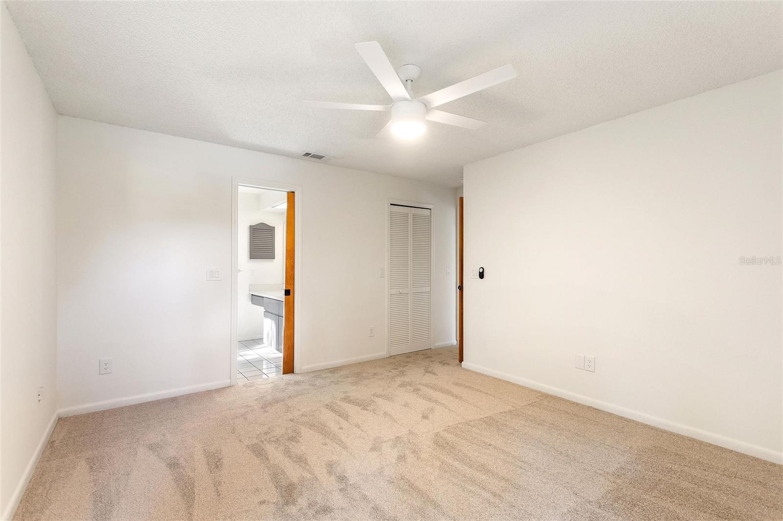 Image 15 of 38 For 1262 Dockside Drive