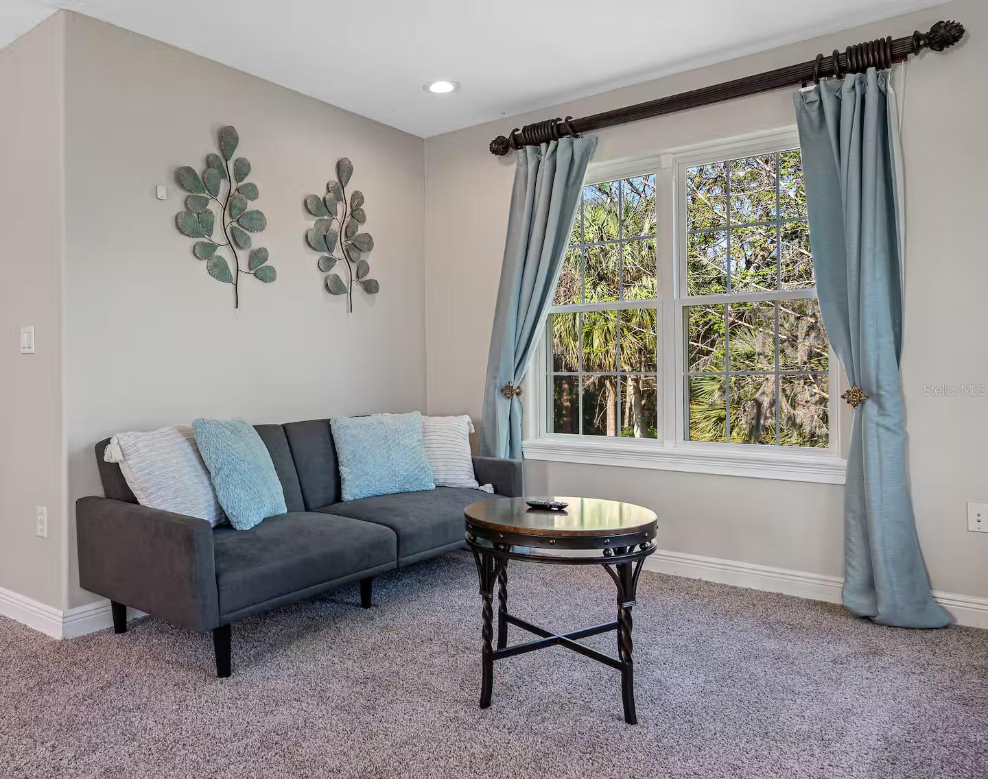 Image 11 of 50 For 151 Lakeside Drive