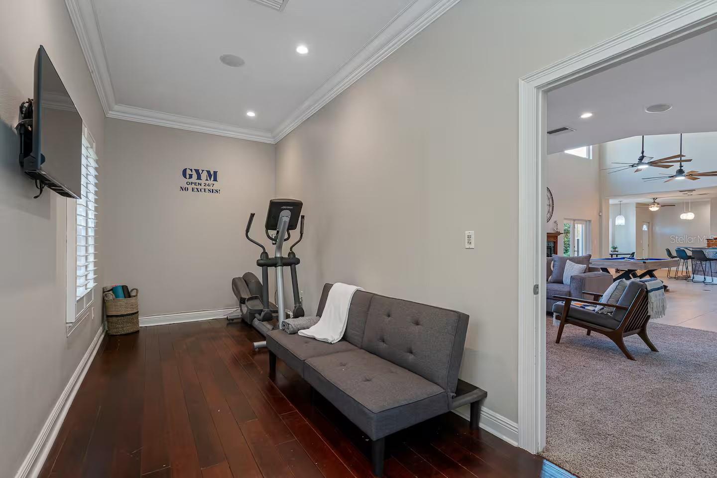 Image 12 of 50 For 151 Lakeside Drive