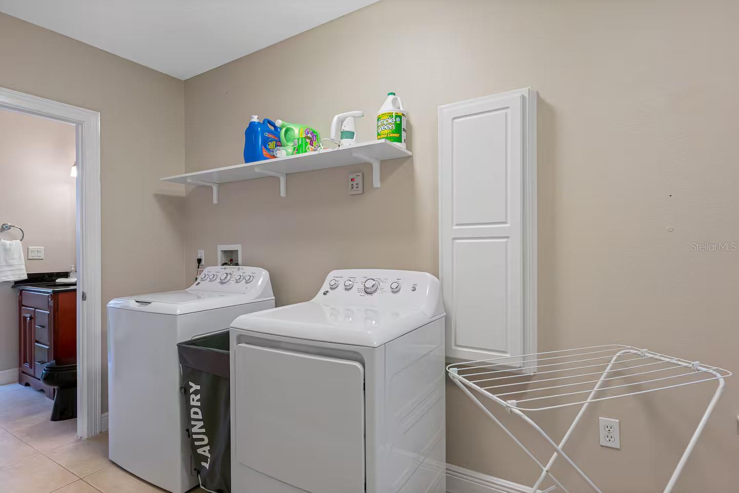 Image 26 of 50 For 151 Lakeside Drive