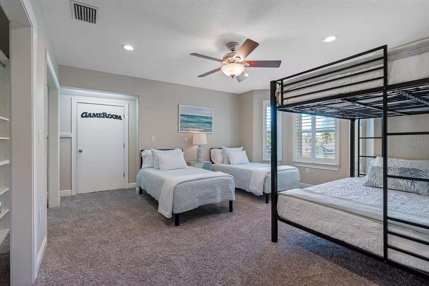 Image 44 of 50 For 151 Lakeside Drive