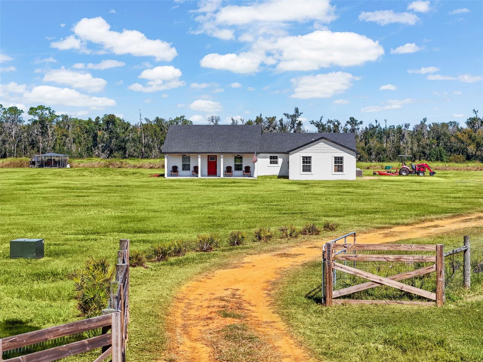 Details for 8205 Keen Cemetery Road, DUETTE, FL 34219