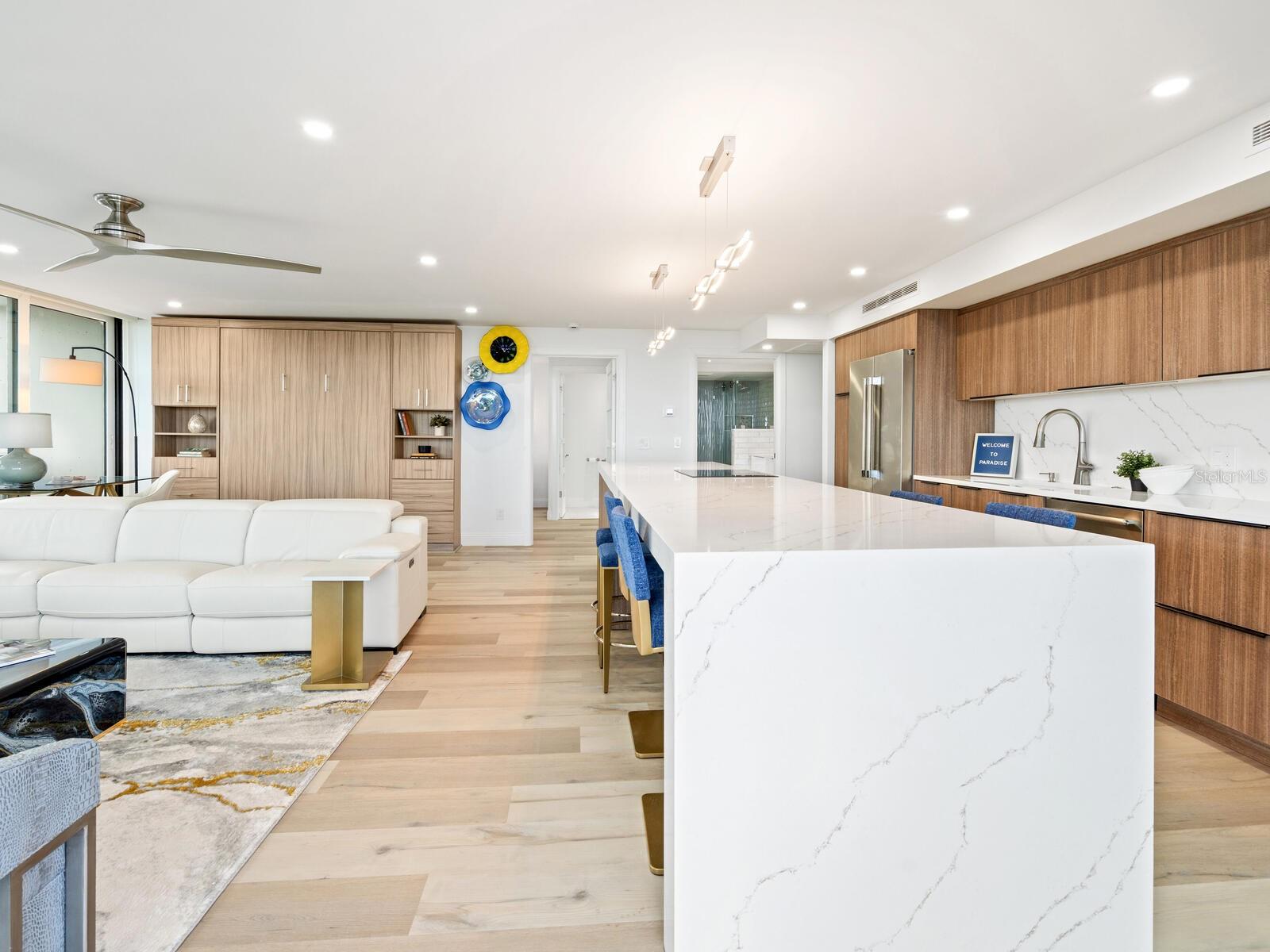 Image 14 of 57 For 5400 Ocean Boulevard 5-3