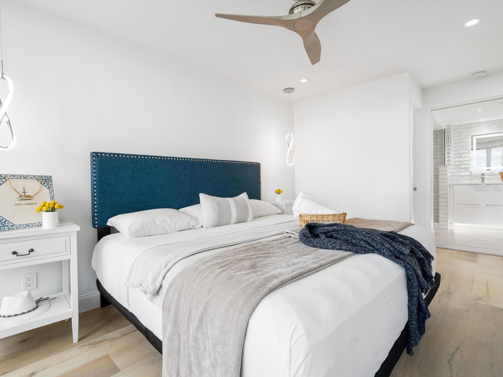 Image 18 of 57 For 5400 Ocean Boulevard 5-3