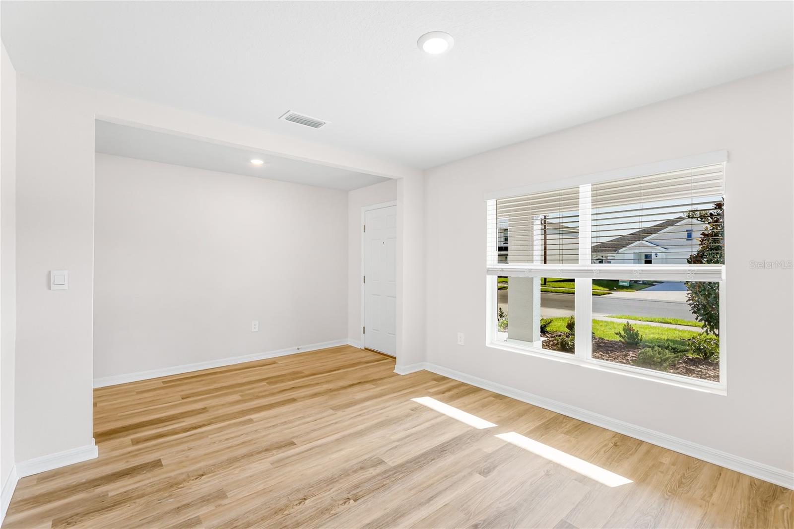 Image 11 of 45 For 10817 Gentle Current Way