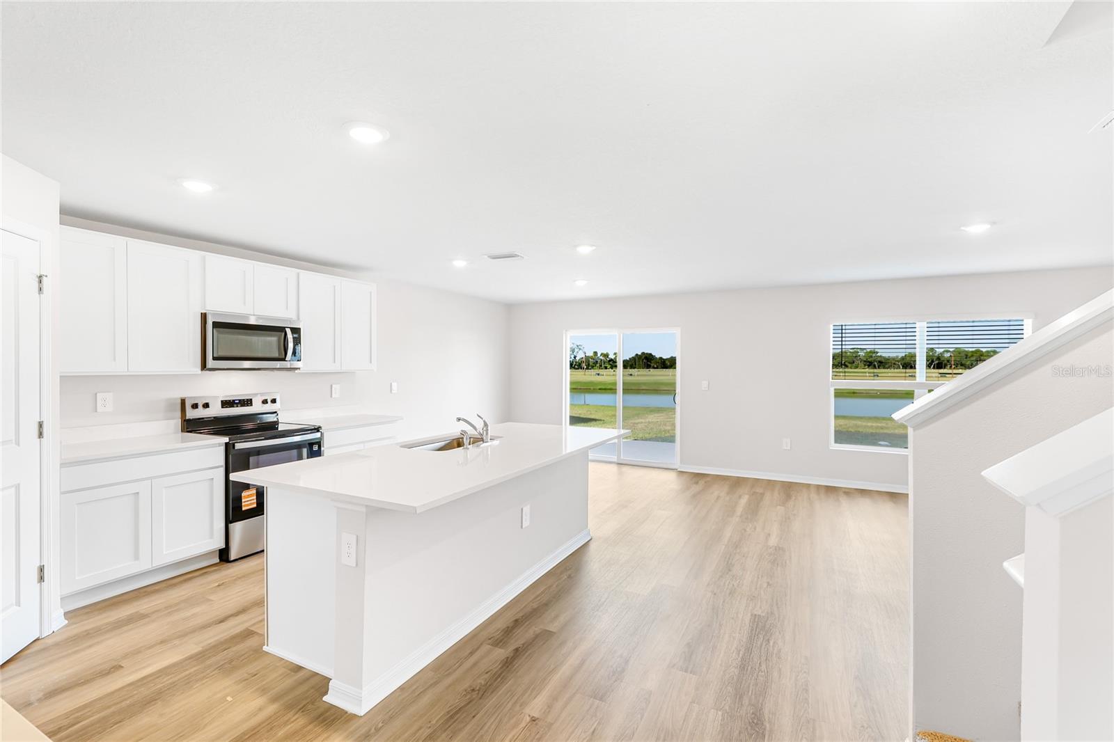 Image 12 of 45 For 10817 Gentle Current Way