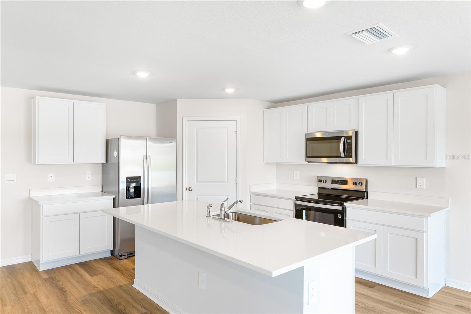 Image 13 of 45 For 10817 Gentle Current Way