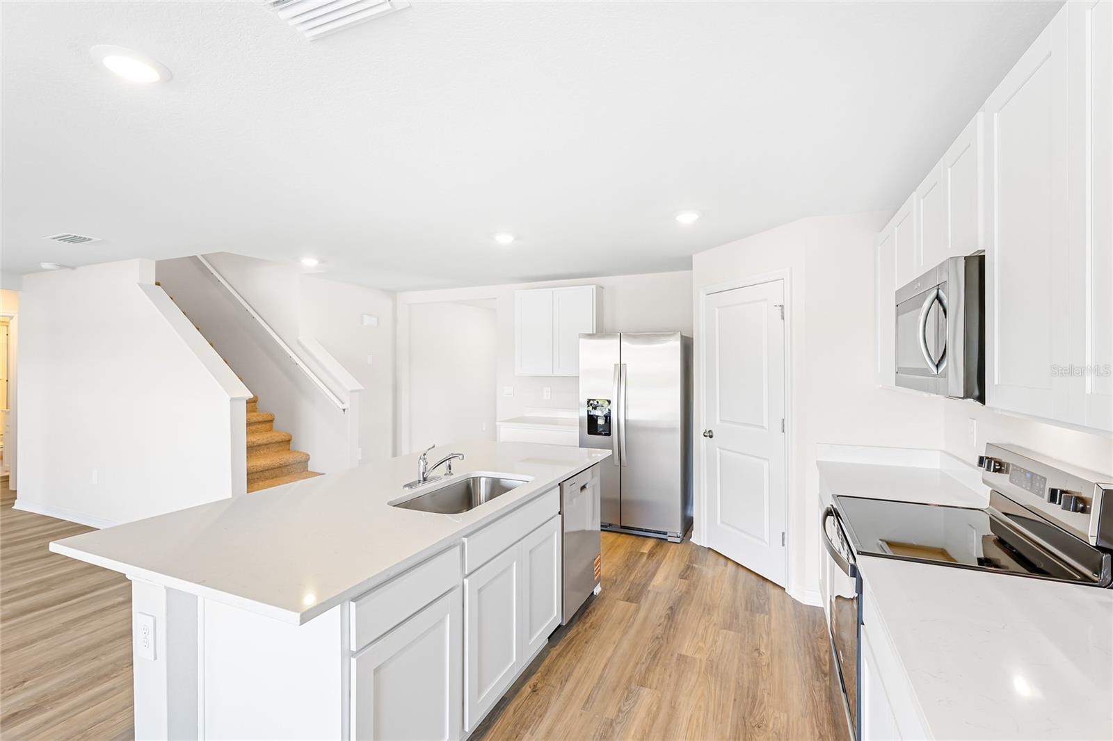 Image 14 of 45 For 10817 Gentle Current Way