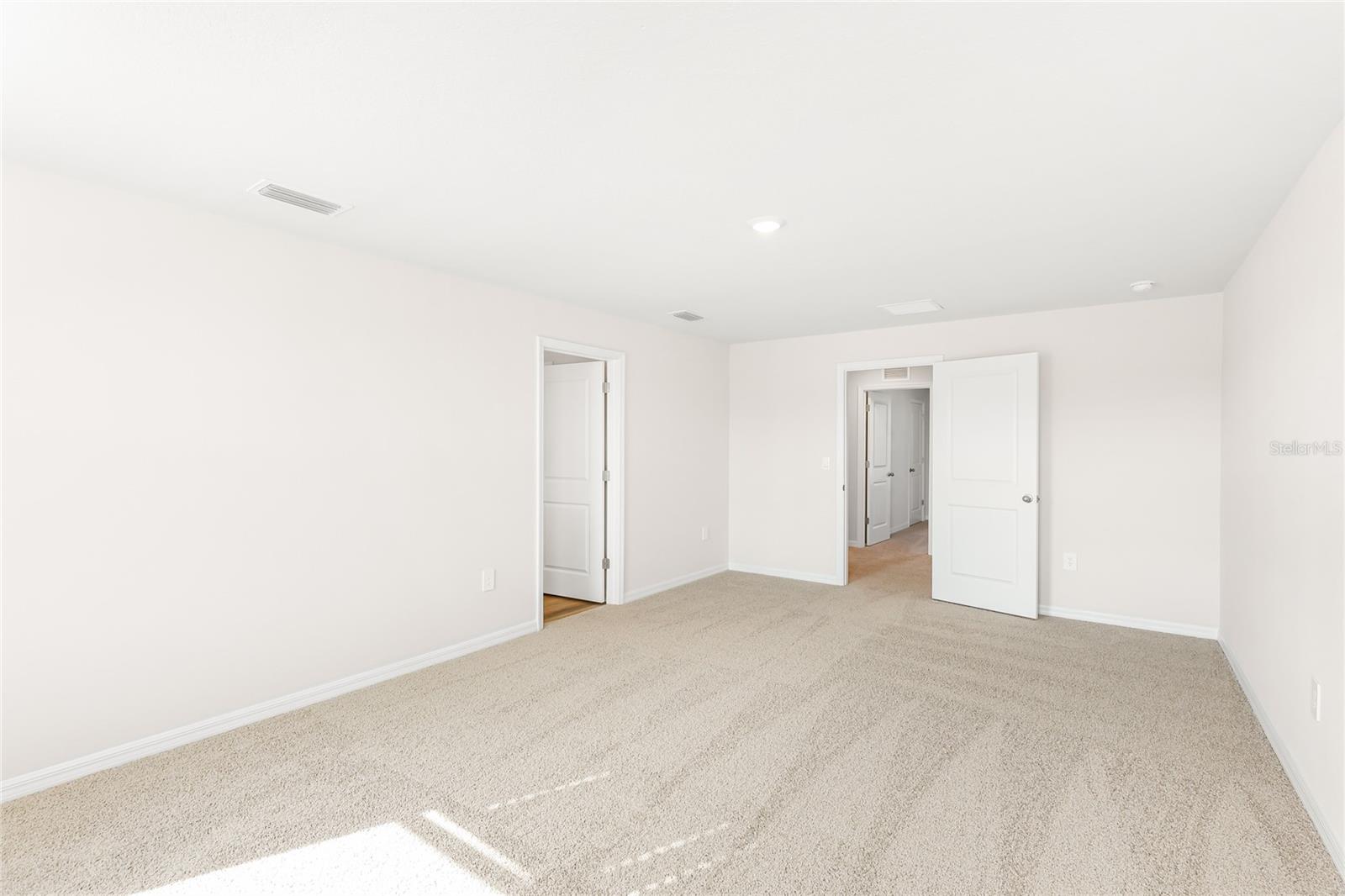 Image 28 of 45 For 10817 Gentle Current Way