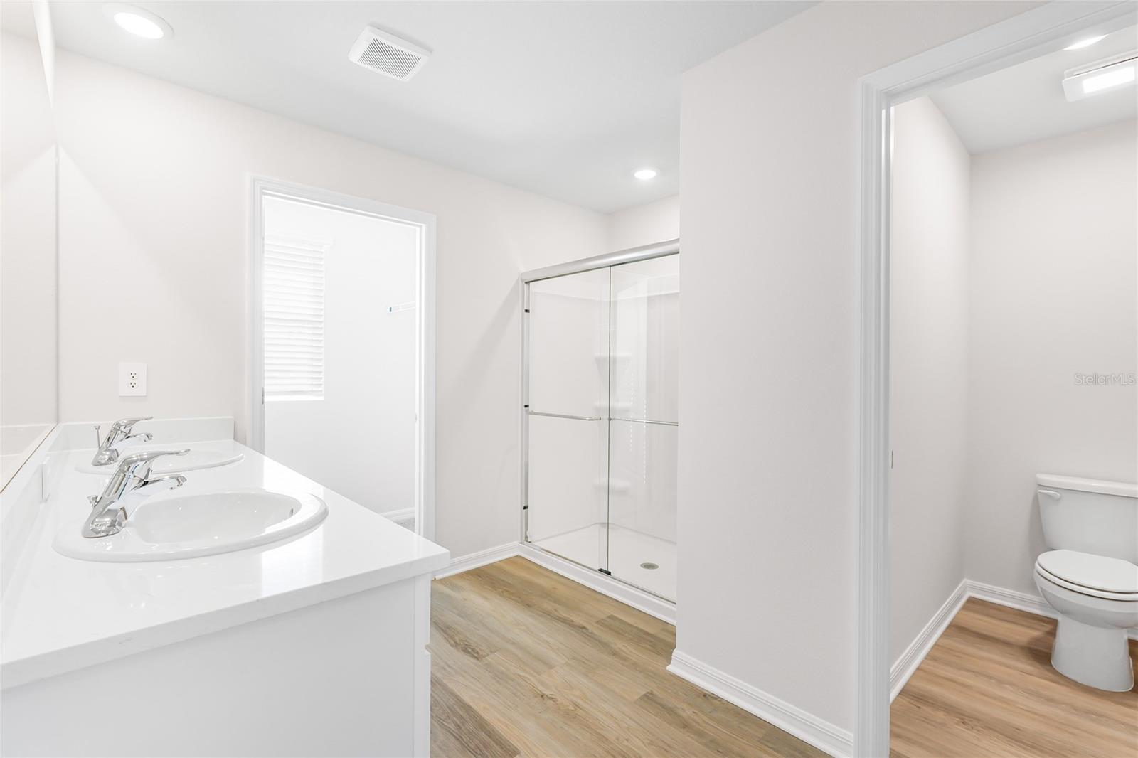 Image 29 of 45 For 10817 Gentle Current Way