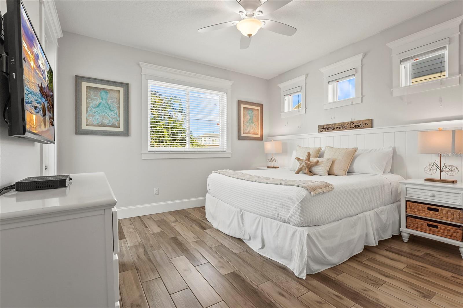 Image 33 of 91 For 106 7th Street S