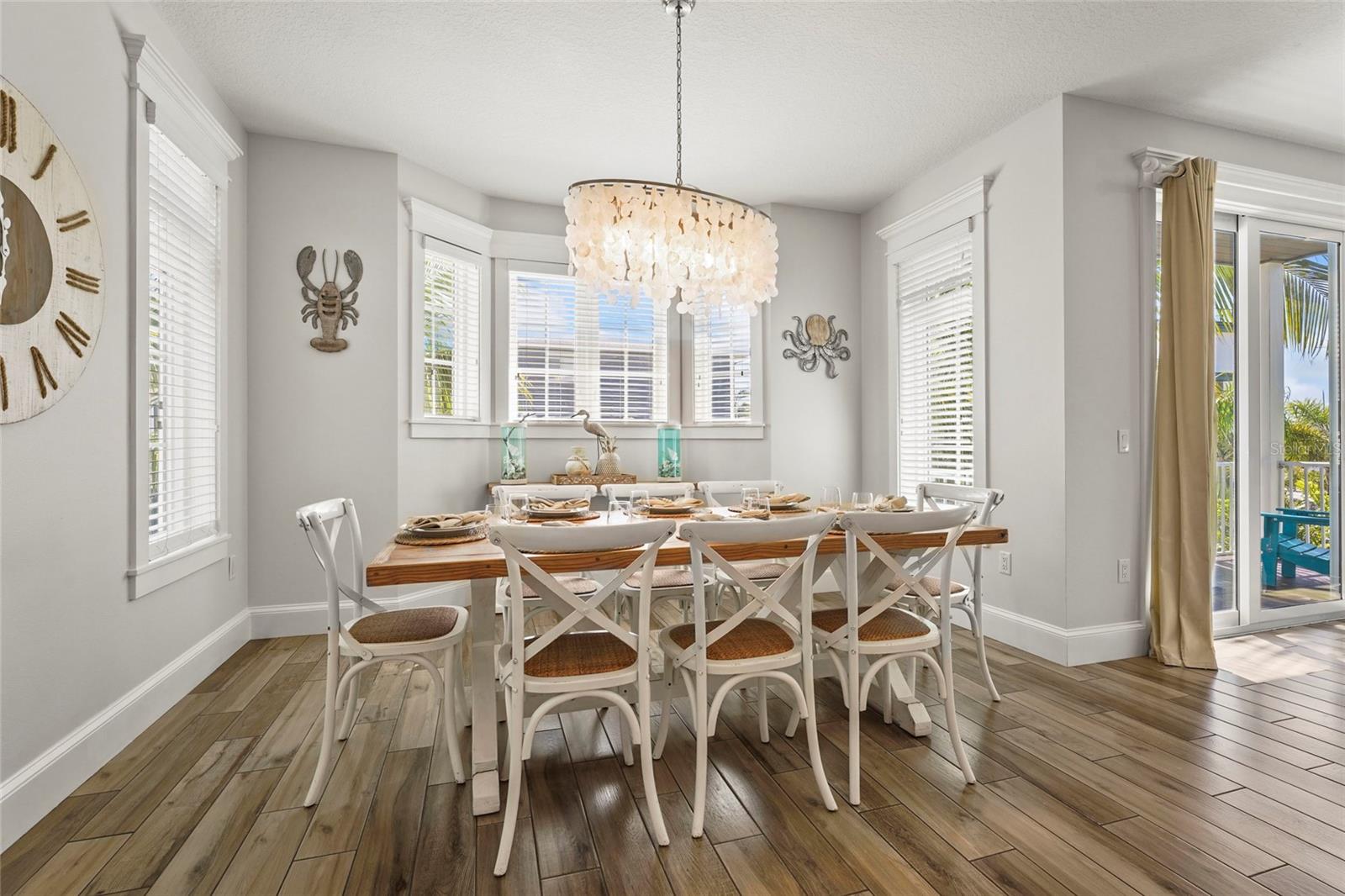 Image 9 of 91 For 106 7th Street S