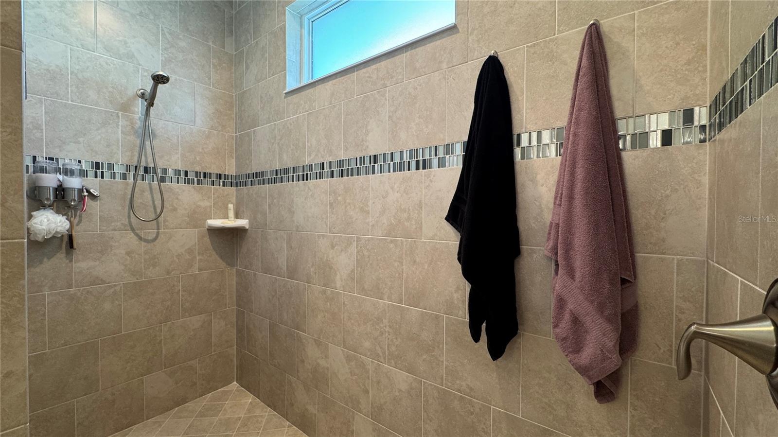 Image 23 of 50 For 20 Spring Street