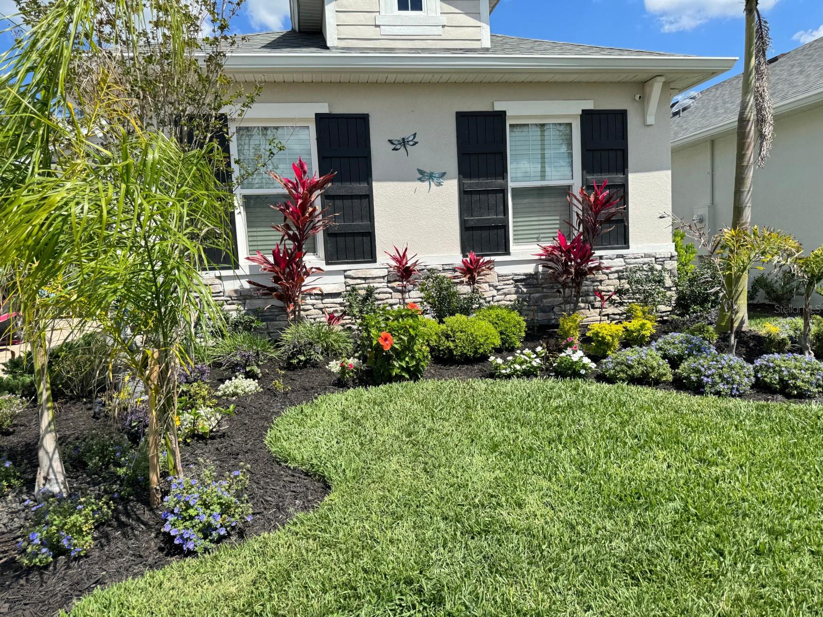 Image 3 of 50 For 20 Spring Street