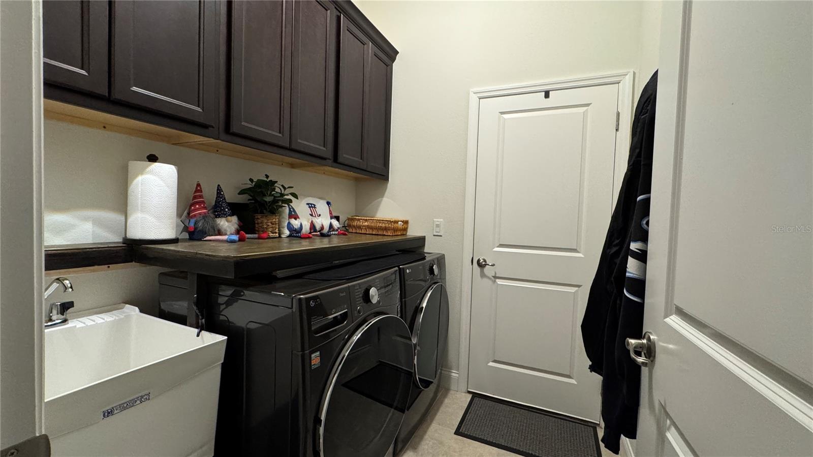 Image 31 of 50 For 20 Spring Street