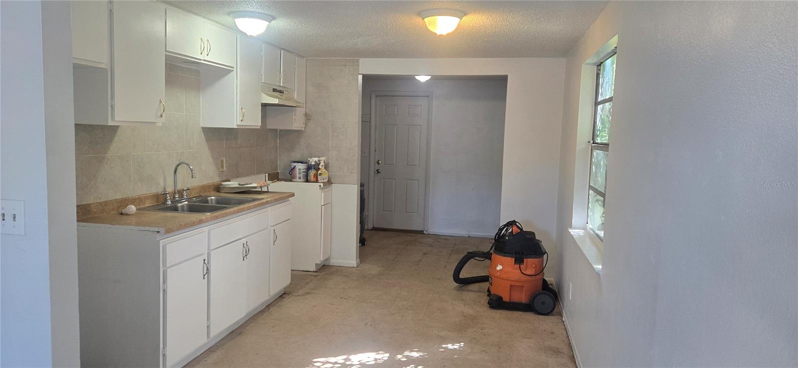 Image 2 of 22 For 5803 9th Street Court E