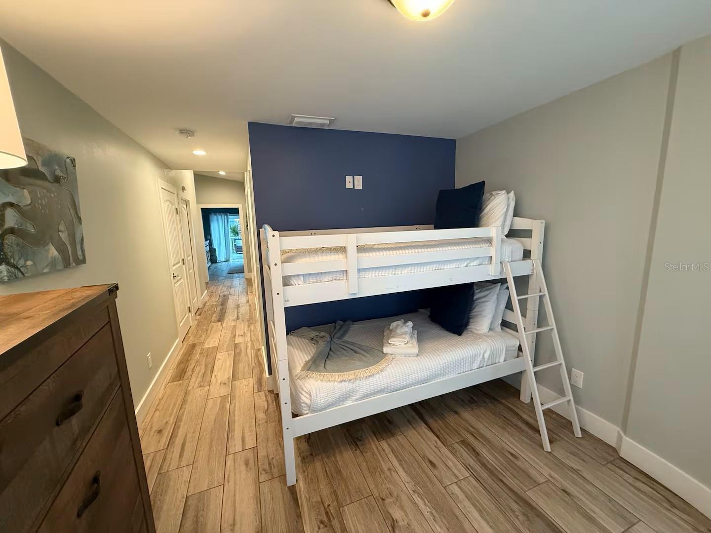 Image 38 of 61 For 111 Cedar Avenue