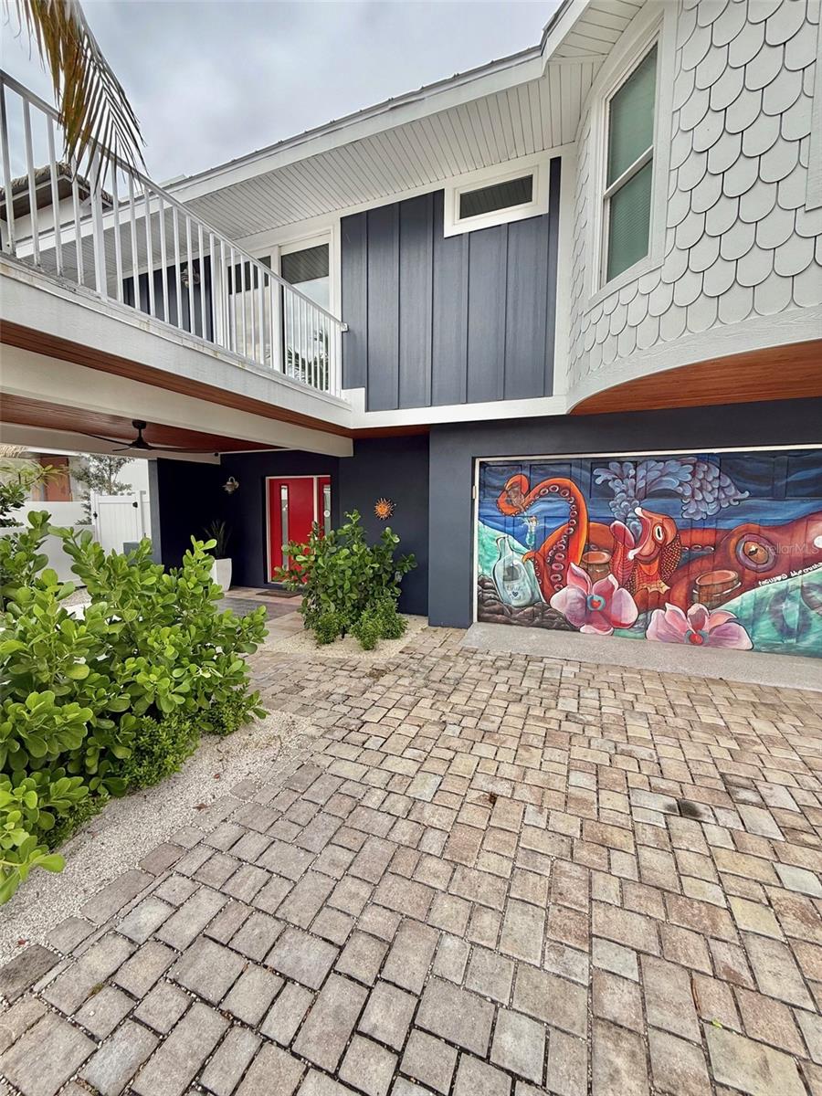 Image 4 of 61 For 111 Cedar Avenue