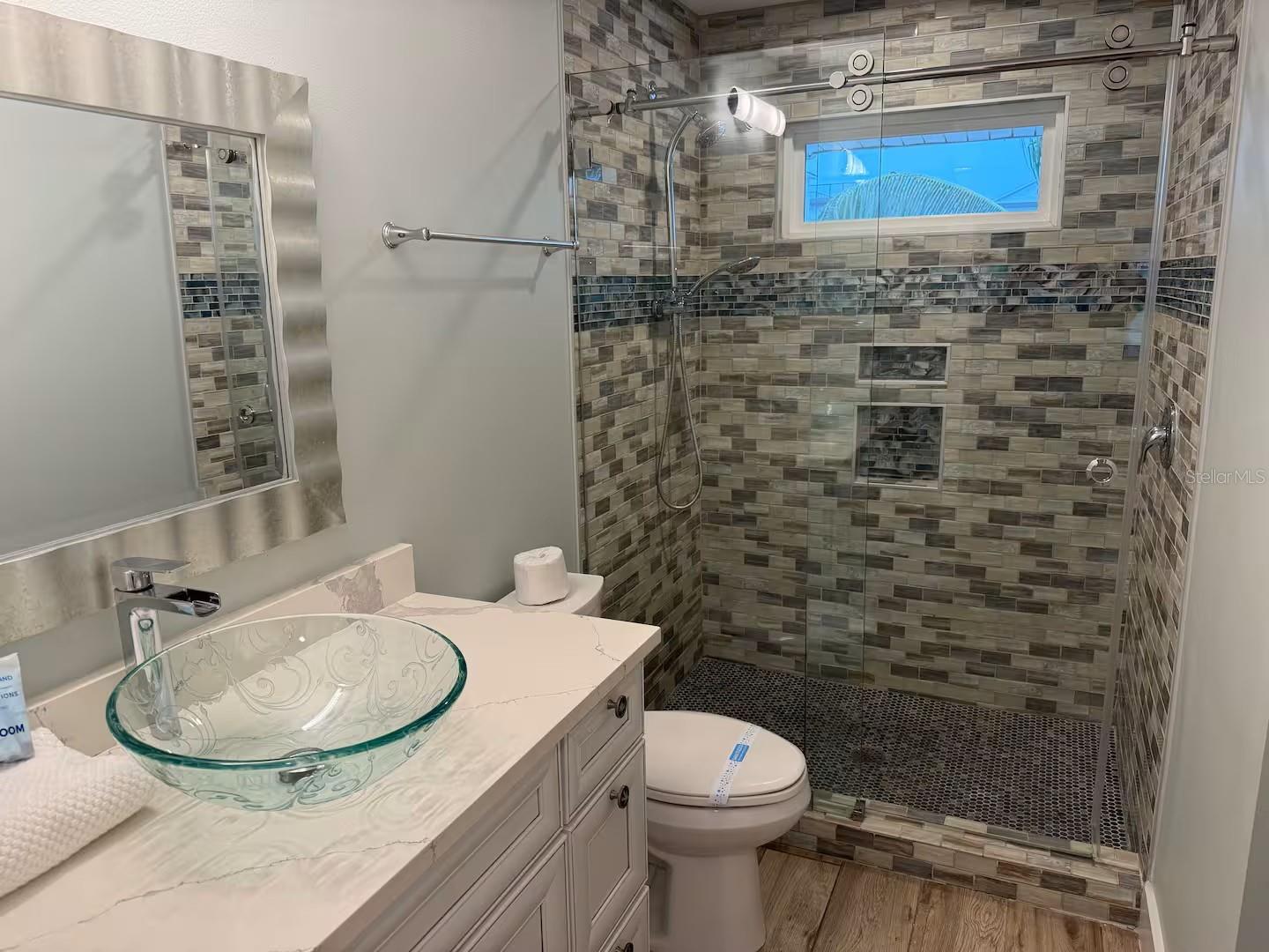 Image 45 of 61 For 111 Cedar Avenue