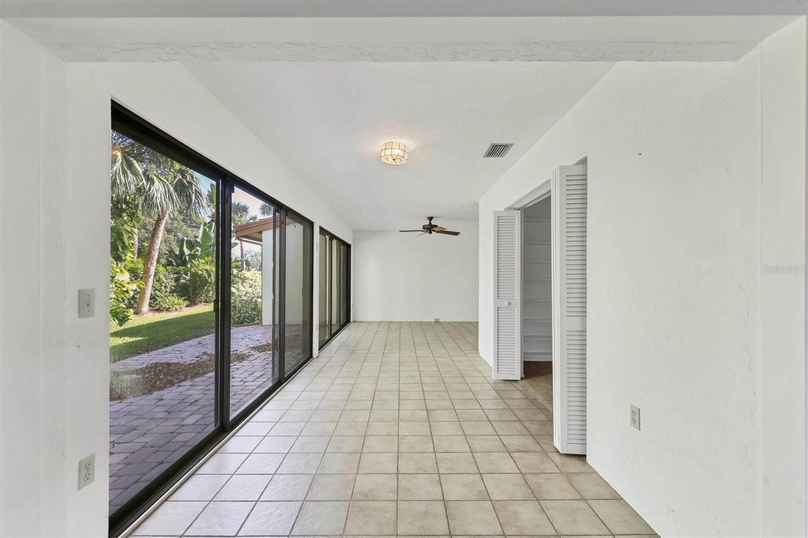 Image 14 of 20 For 6403 Pelican Drive