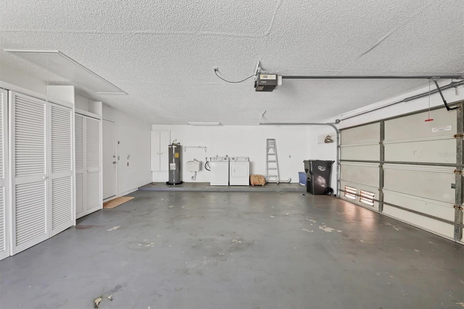 Image 17 of 20 For 6403 Pelican Drive