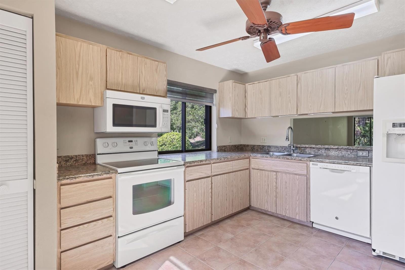 Image 7 of 20 For 6403 Pelican Drive