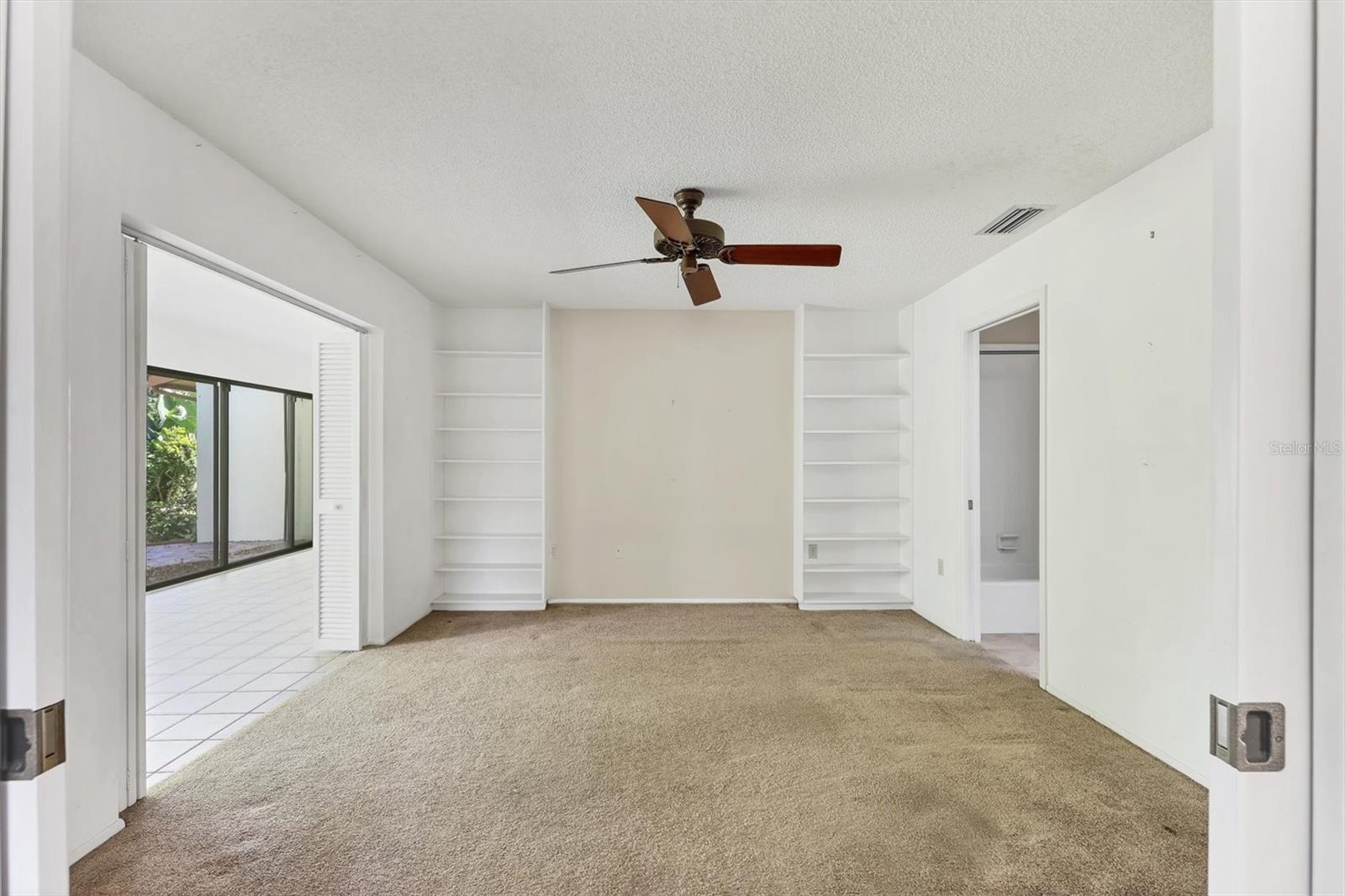 Image 8 of 20 For 6403 Pelican Drive