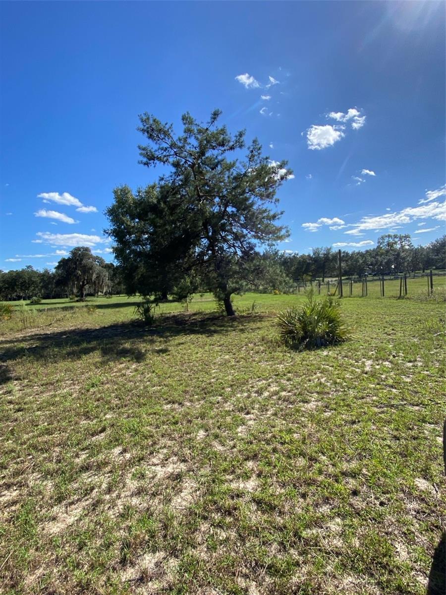 Image 4 of 14 For 17171 17th Circle