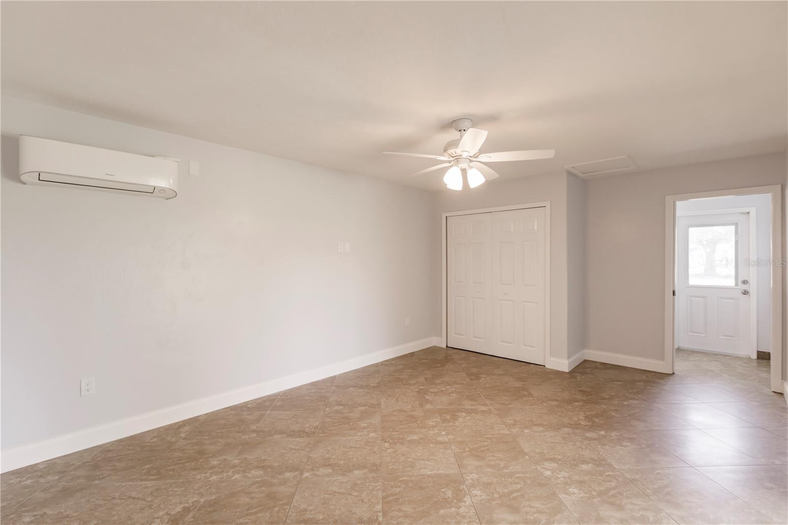 Image 23 of 46 For 2615 6th Street W