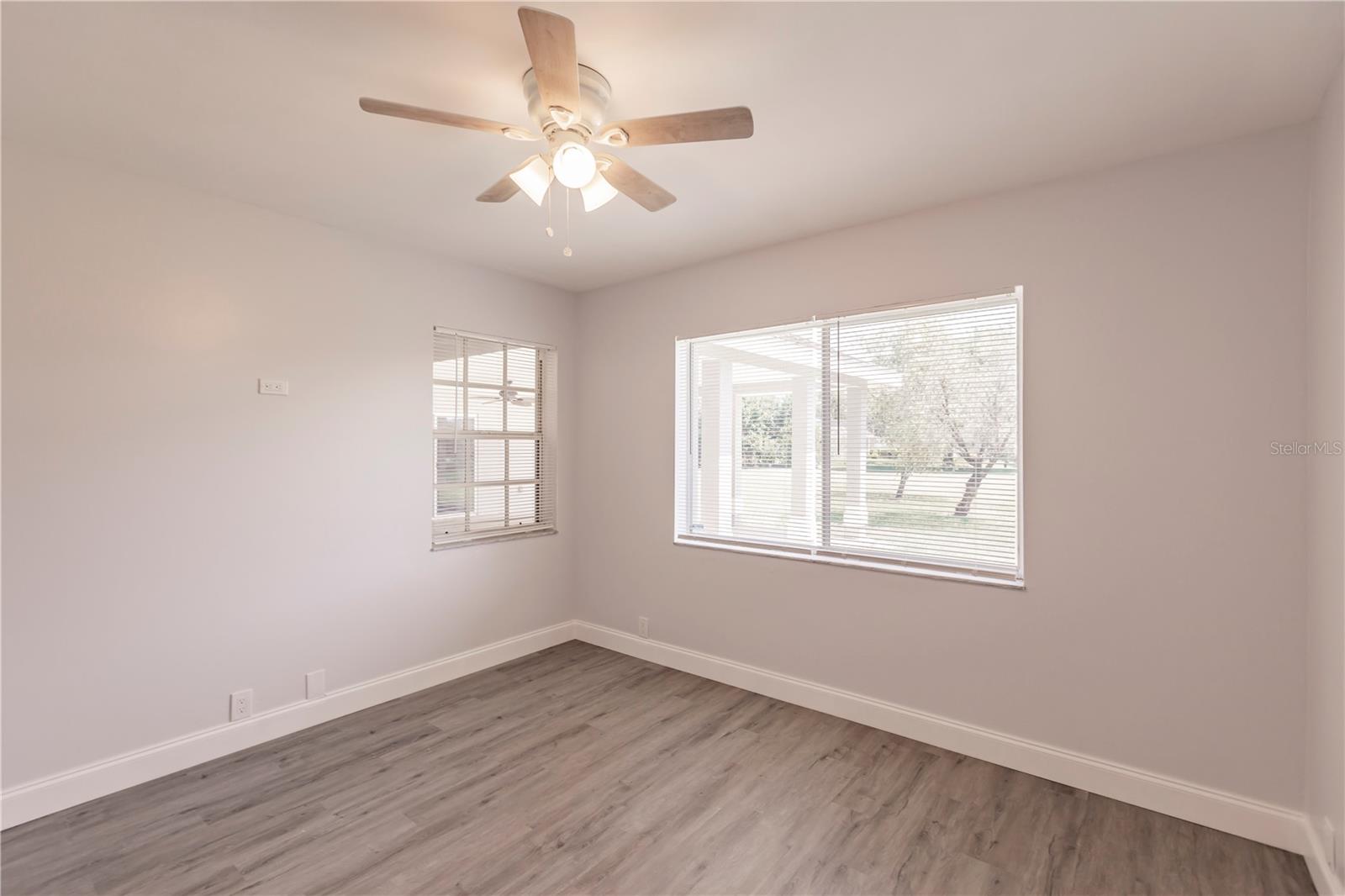 Image 32 of 46 For 2615 6th Street W