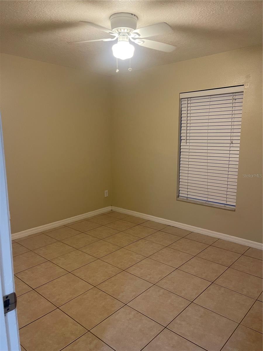 Image 13 of 24 For 2311 Henry Avenue