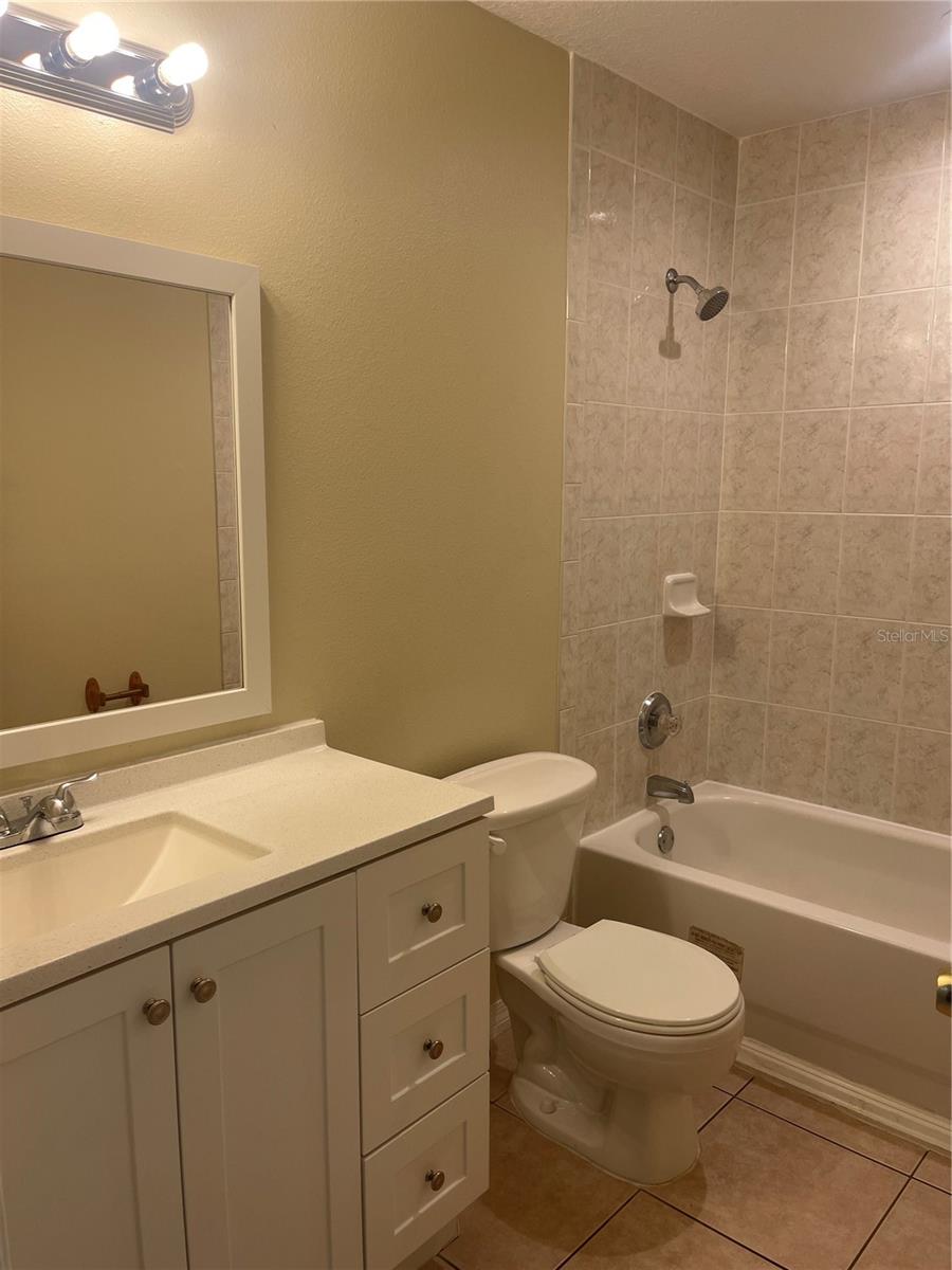 Image 15 of 24 For 2311 Henry Avenue