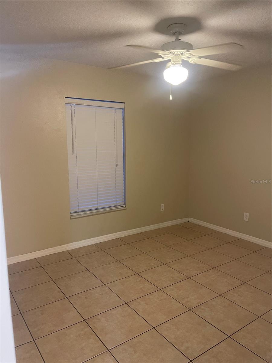 Image 16 of 24 For 2311 Henry Avenue