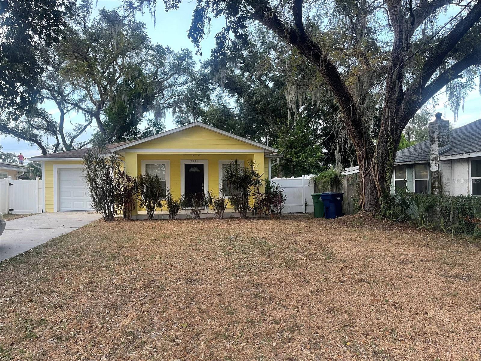 Image 22 of 24 For 2311 Henry Avenue