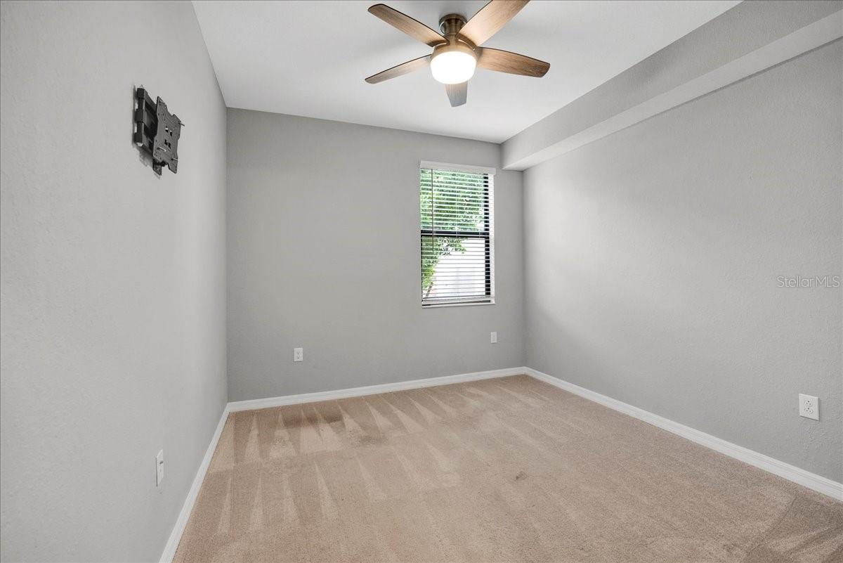 Image 32 of 80 For 6025 Worsham Lane 101