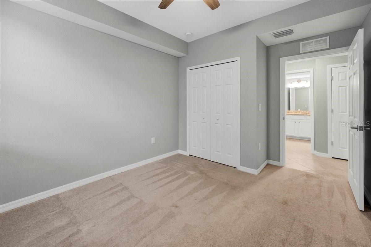 Image 33 of 80 For 6025 Worsham Lane 101