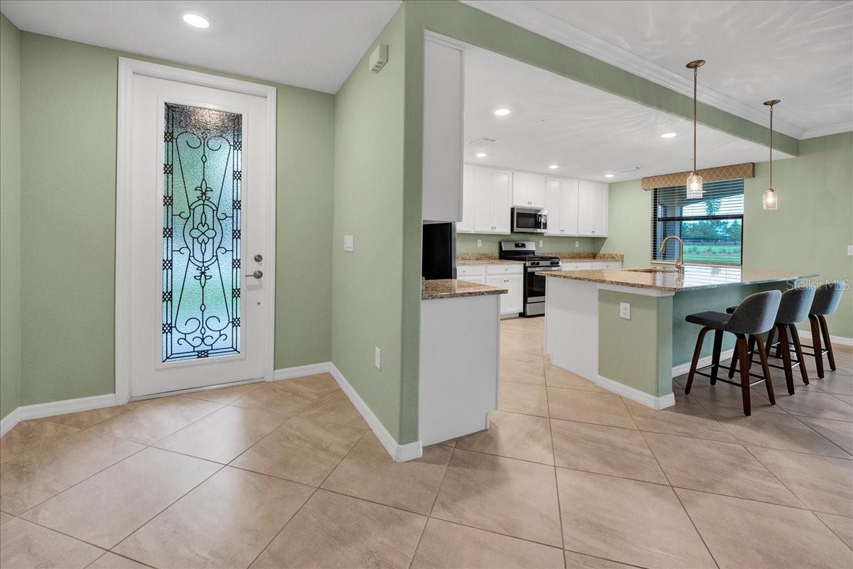 Image 6 of 80 For 6025 Worsham Lane 101