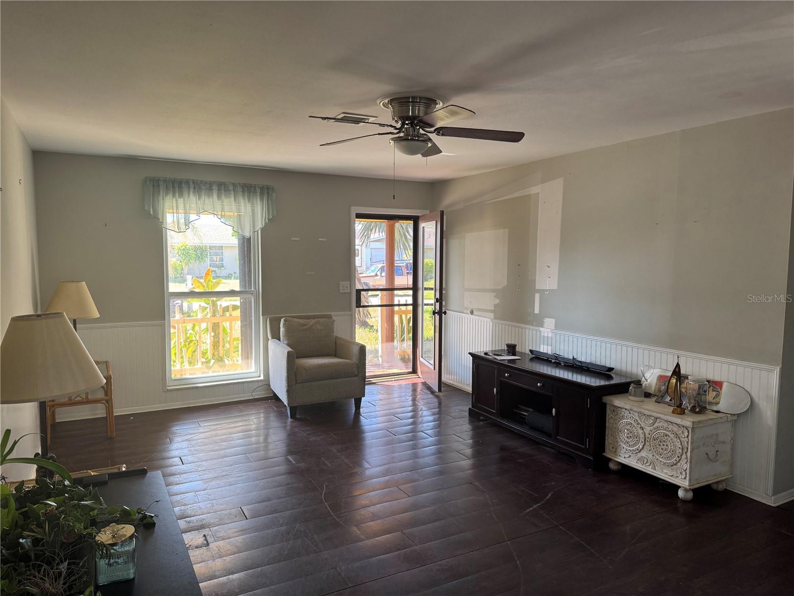 Image 16 of 19 For 8782 Fay Avenue