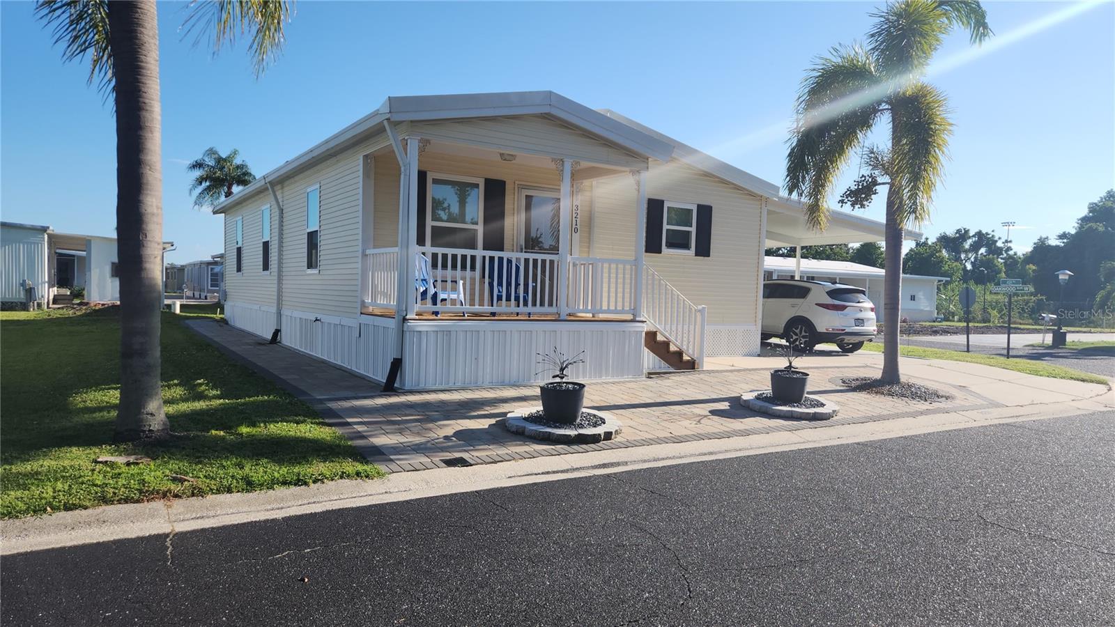 Image 3 of 39 For 3210 Ash Terrace