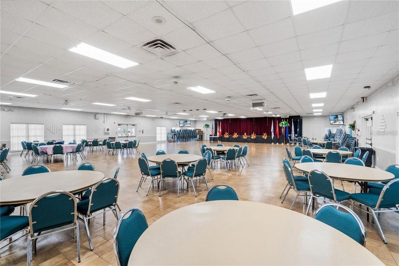 Image 35 of 39 For 3210 Ash Terrace