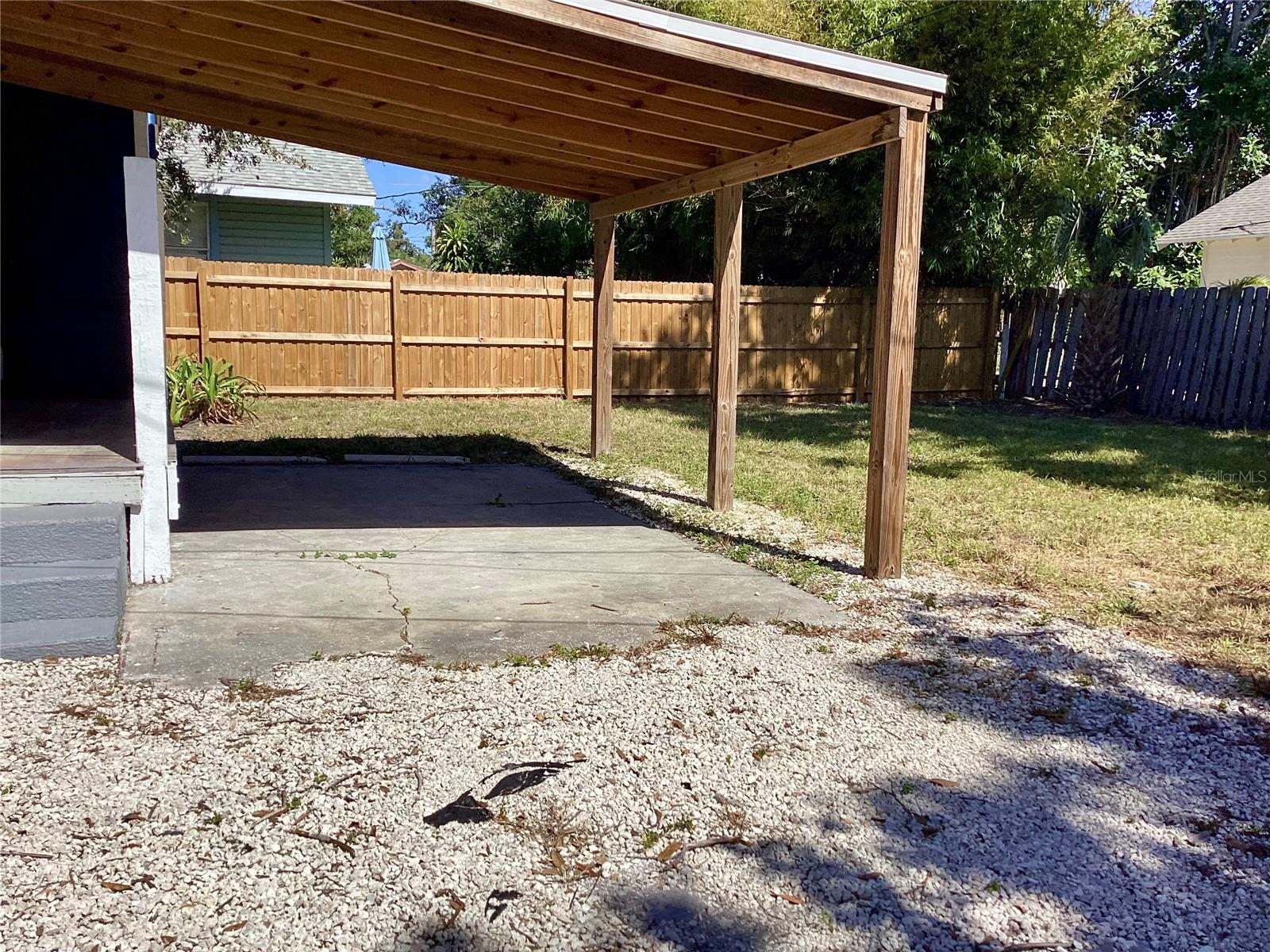 Image 3 of 14 For 1404 Cocoanut Avenue