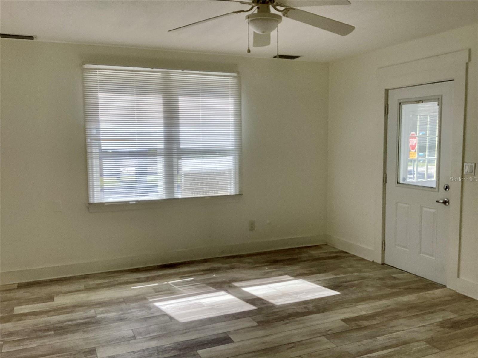 Image 6 of 14 For 1404 Cocoanut Avenue