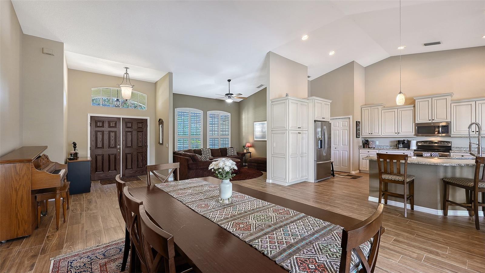 Image 16 of 74 For 9011 Misty Creek Drive