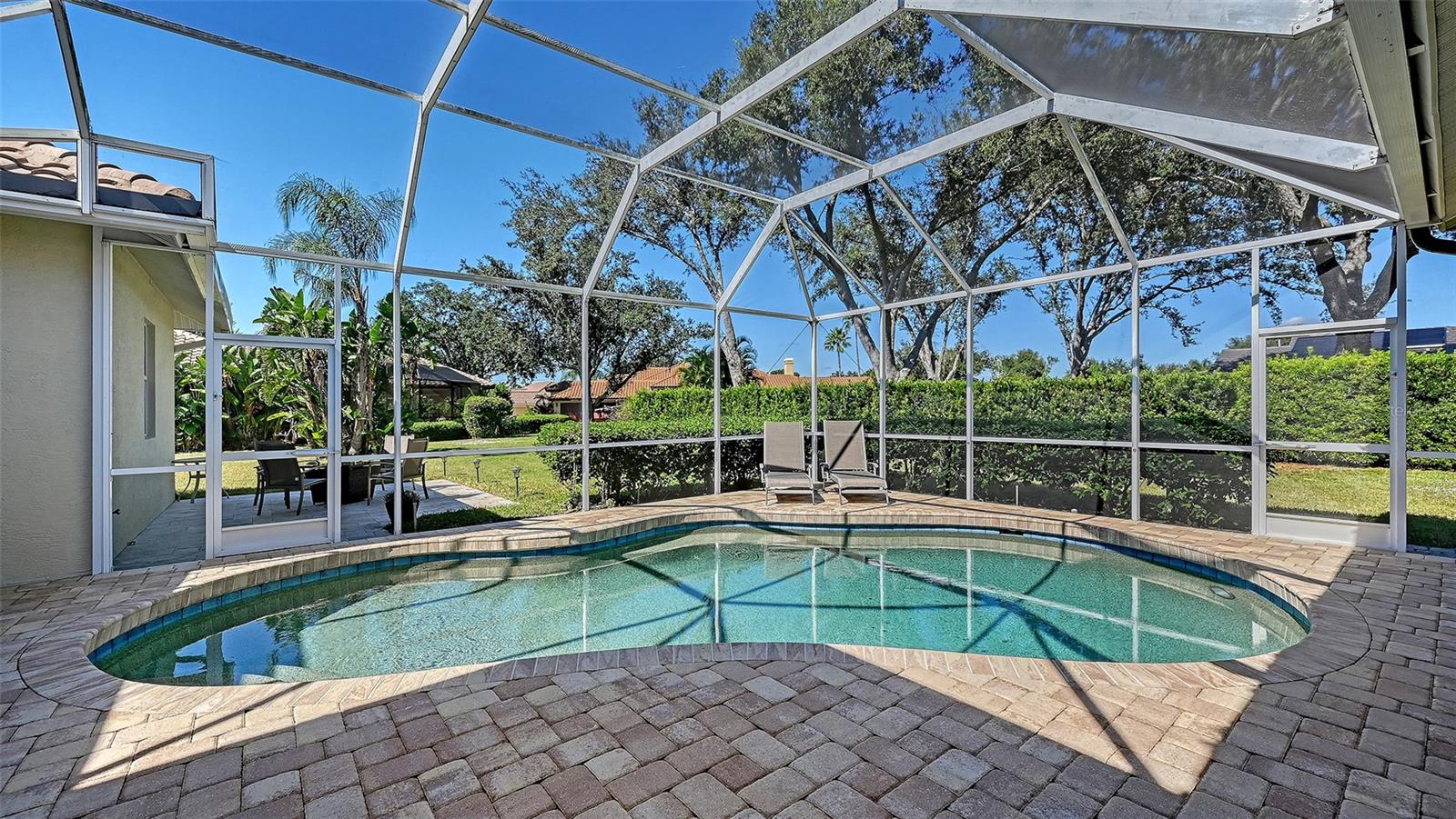 Image 43 of 74 For 9011 Misty Creek Drive