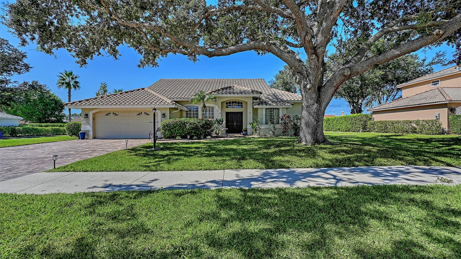 Image 6 of 74 For 9011 Misty Creek Drive