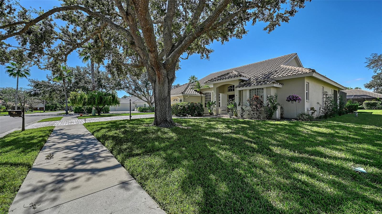 Image 7 of 74 For 9011 Misty Creek Drive