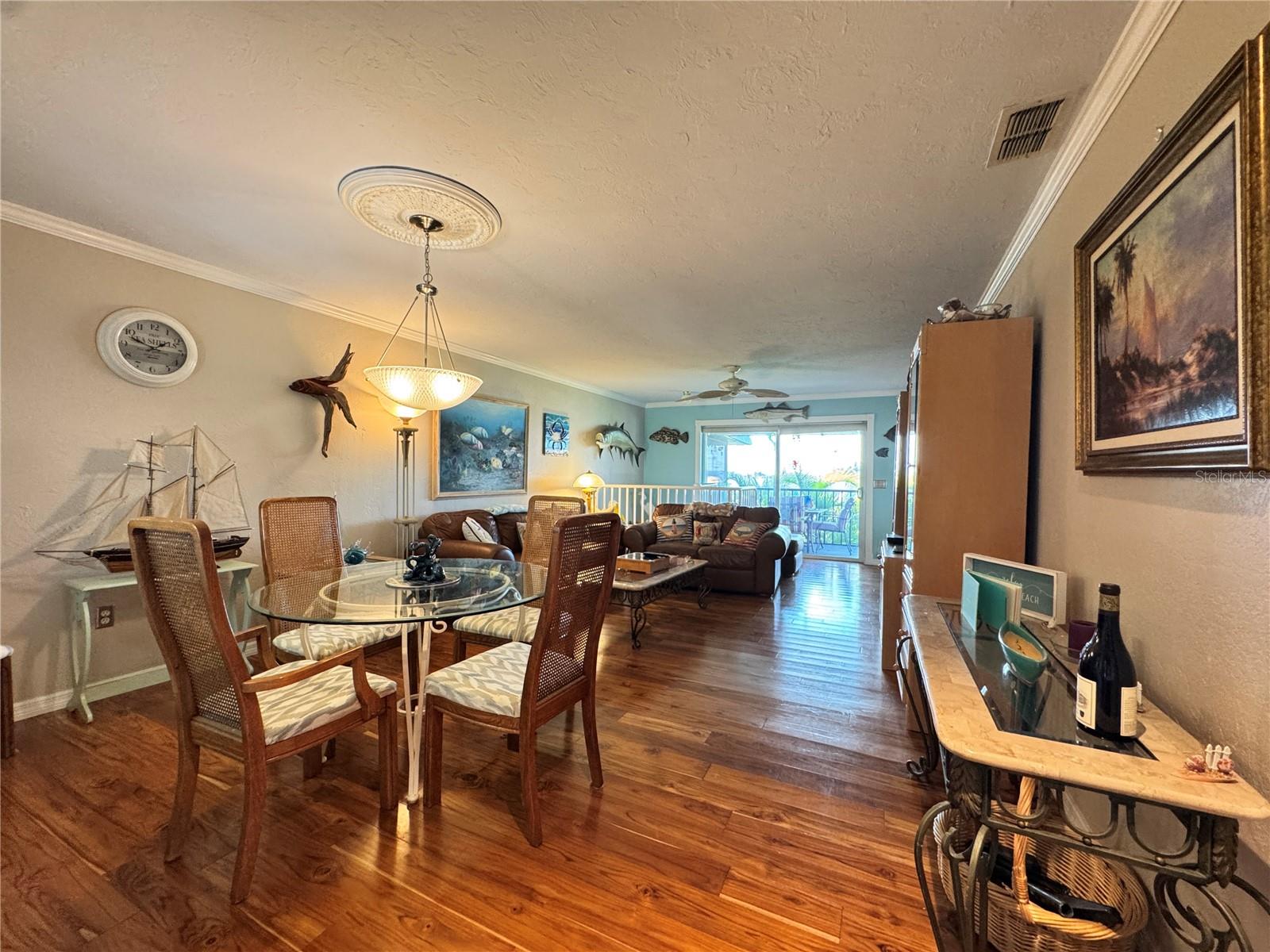 Image 11 of 52 For 10443 Waterbird Way 22