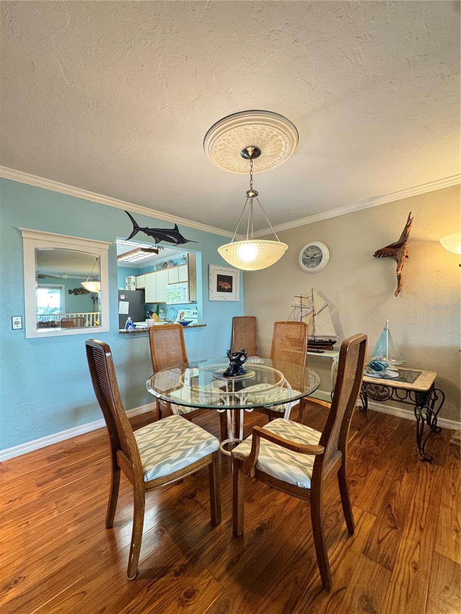 Image 12 of 52 For 10443 Waterbird Way 22